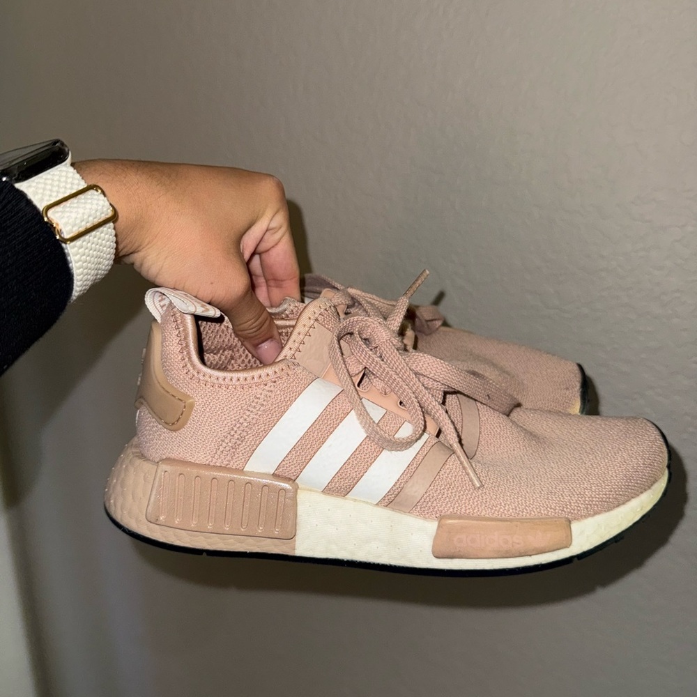 Adidas Women's Sneakers in Pink and White